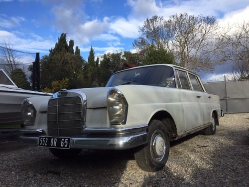 1965 Mercedes 220b fintail, beautiful REDUCED For Sale