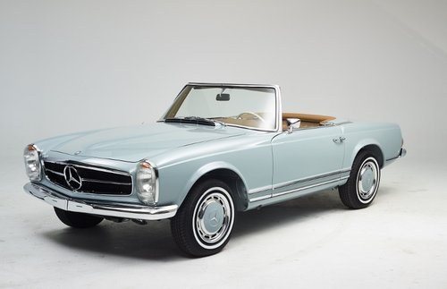 Highly restored Mercedes 280 SL Pagoda with hardtop 1968 SOLD