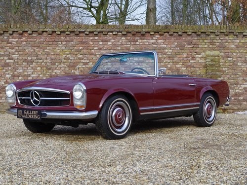 1967 Mercedes Benz 250SL Pagode long-term ownership, well documen For Sale