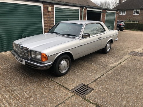1989 Mercedes 280CE C123 For Sale