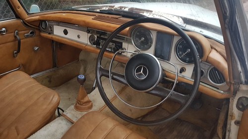 1965 MB 230SL RHD W113 project VENDIDO