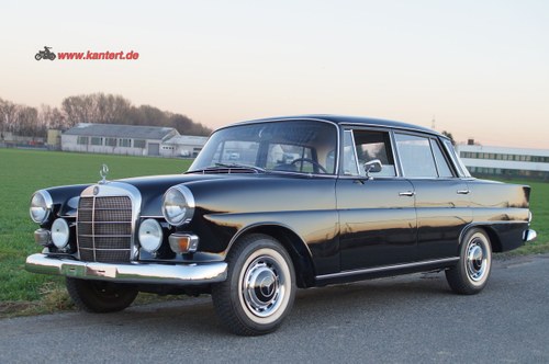 1965 Mercedes 190 D C small tail fin left hand drive For Sale