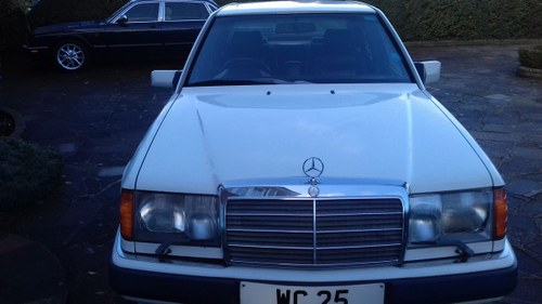 For sale 1989 Mercedes 300e In vendita