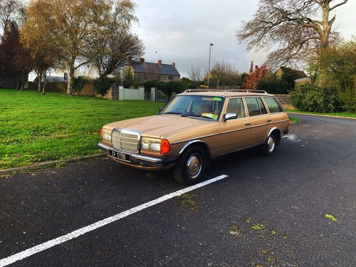 1985 W123 For Sale