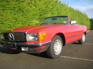 MERCEDES BENZ 280SL 1984- 6 OWNERS FROM NEW In vendita