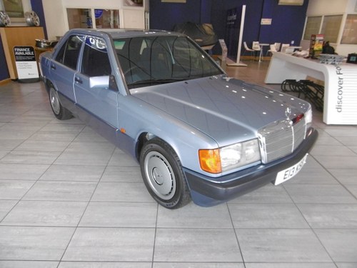 1989 Mercedes e190 showroom condition For Sale