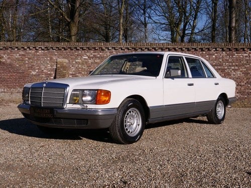 1983 Mercedes Benz 500SEL only 53.794 km, top original condition In vendita