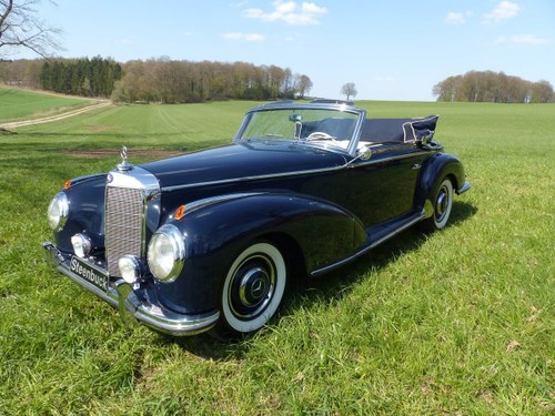 1952 A rare convertible in a beautiful colourway SOLD