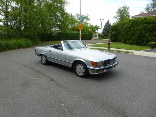 1986 Mercedes 500SL Euro Spec Low Miles Nice Driver - For Sale