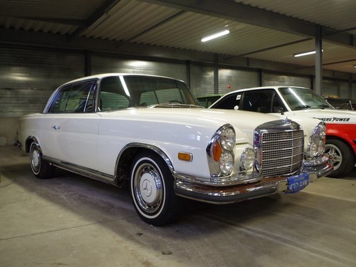 1971 Mercedes Benz 280SE 3.5 Coupe For Sale