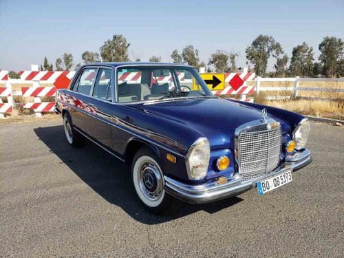 1969 Mercedes 300sel 6.3 Sedan = Blue(~)Grey driver $19.9k For Sale