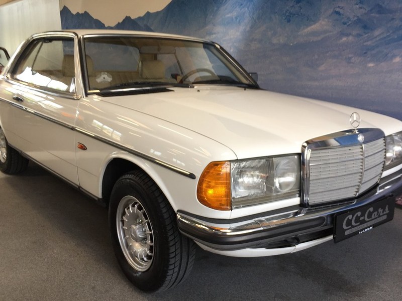 Mercedes 230 CE Automatic