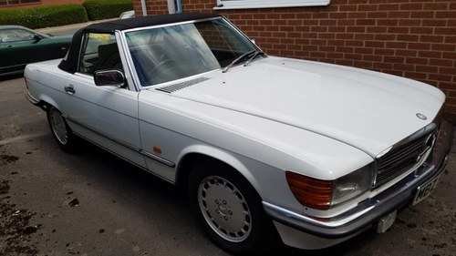 1989 MERCEDES 300SL CABRIOLET FULL LEATHER Low Miles.. Reduced In vendita