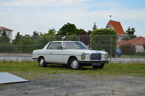 1969 – Mercedes 250 CE For Sale by Auction