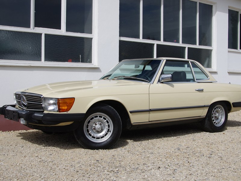 Mercedes-Benz 380 SL - R 107 - partially restored
