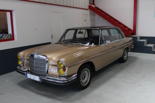 1971 Mercedes 280SEL 3,5 V8 mechanical gearbox For Sale