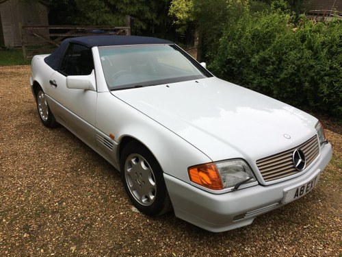 1993 Mercedes R129 for Sale at Reduced Price In vendita