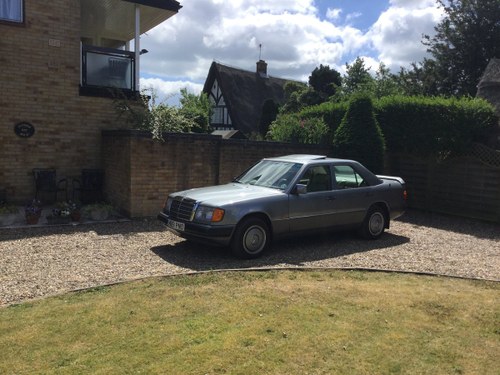 1990 Mercedes w 124 For Sale