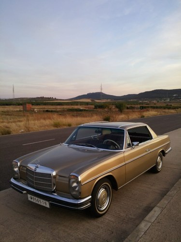 1971 Mercedes 250C  w114/8 For Sale