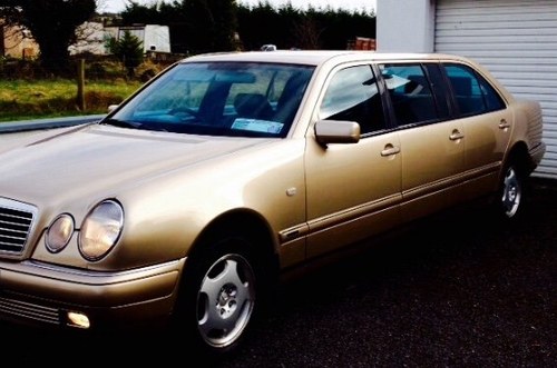 1998 Mercedes 6 door limousine For Sale