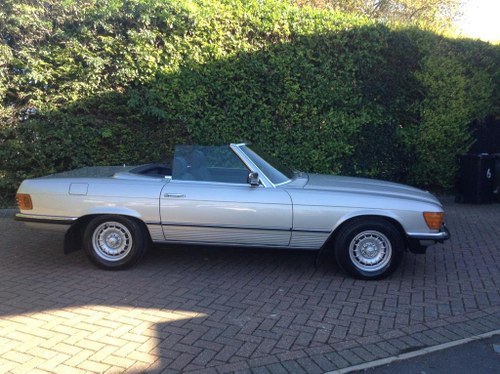 1983 Mercedes SL Class 2 OWNERS FROM NEW In vendita