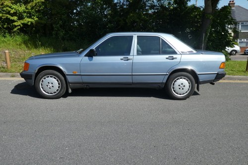 1986 mercedes 190E Auto In vendita