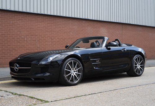 2013 Mercedes Benz 6.3 SLS AMG Roadster (RHD) Till salu