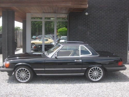 Mercedes SL 560 CABRIO 1988 ONLY 97939MILES WITH CARFAX ! In vendita