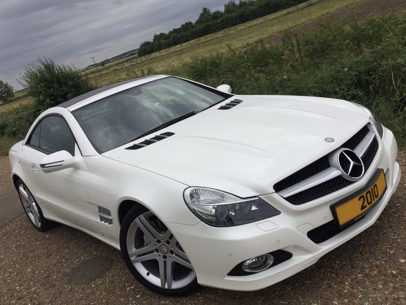 SL350 Sports -Pearl White