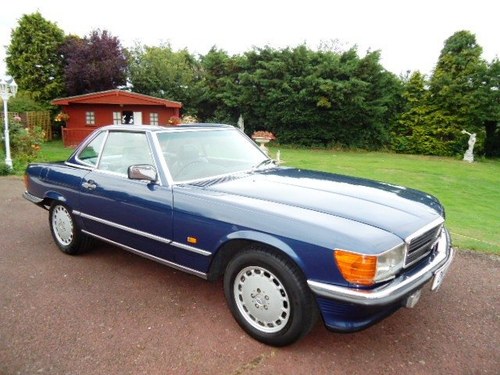 1987 Mercedes sports 420SL  £38,750 In vendita