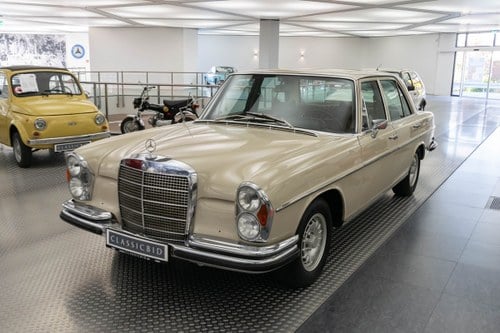 1972 Mercedes-Benz 280 S SOLD