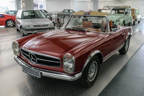 1968 Mercedes-Benz 280 SL Pagode For Sale
