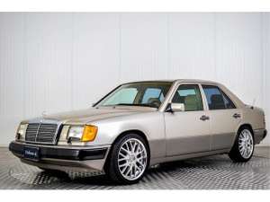 1992 Mercedes 400 E V8 For Sale (picture 1 of 6)
