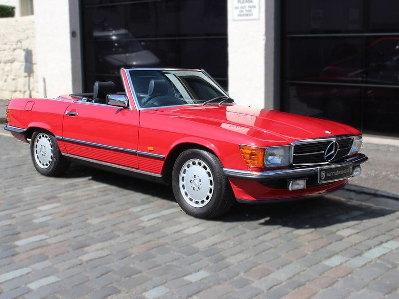 MercedesBenz 300 3.0 SL 2dr SUPERB EXAMPLE DEPOSIT NOW TAKEN