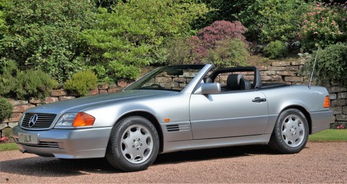 1991 MERCEDES 300 SL-24 - CONCOURS EXAMPLE  For Sale