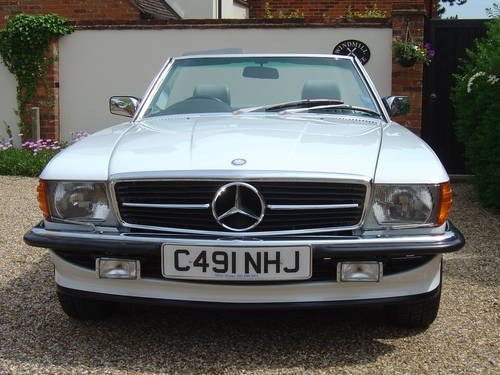 1986 Mercedes-Benz 500 SL (R107) - Just 7,500 Miles! VENDU