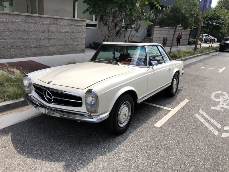 1968 MERCEDES-BENZ 280SL