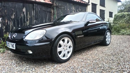 2003 SLK Roadster Low mileage / very nice specification For Sale