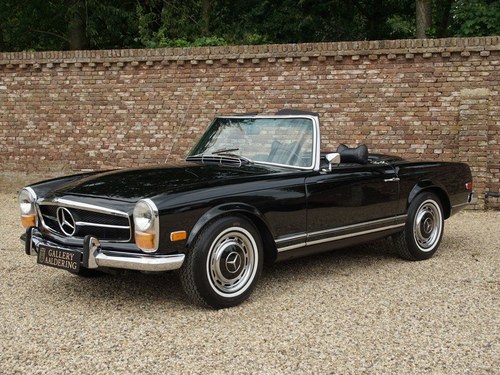 1971 Mercedes Benz 280SL Pagode factory Frigiking airconditioning For Sale