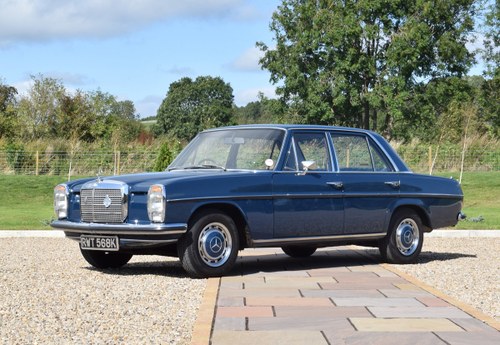 1972 Mercedes-Benz 220 (W115) For Sale by Auction