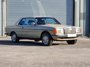1984 Mercedes-Benz 230CE Auto In vendita all'asta