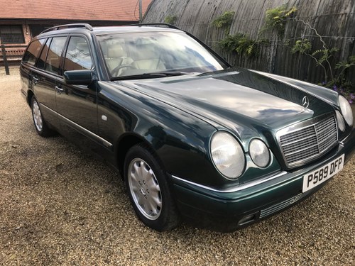 1997 rare colour AUCTION TODAY 1 PM  DONT MISS THIS  MERCEDES For Sale