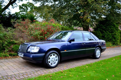 1995 Mercedes e280 w124 *heated leather-high spec-fsh* SOLD