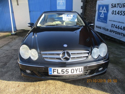 2055 MERCEDES BENZ 280 CLK IN BLACK WITH LOVELY LEATHER TRIM TRIM For Sale