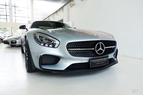 2016 superb AMG GTS with Aero pack and only 4,000 kms... VENDIDO
