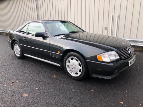 1995 MERCEDES-BENZ SL 3.2 SL320 AUTO WITH FACTORY AMG KIT In vendita