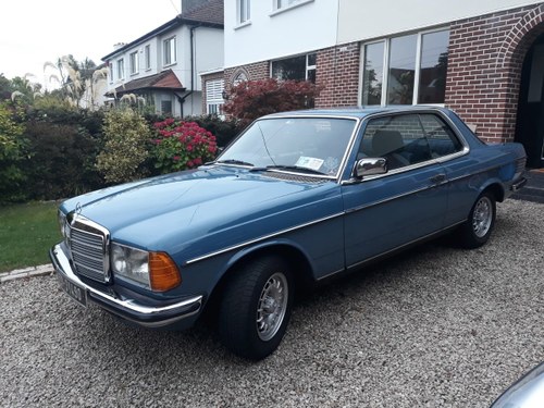 1983 230ce w123 For Sale
