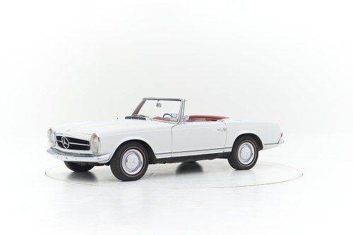 1964 MERCEDES 230 SL PAGODE (W113) for sale by auction In vendita all'asta