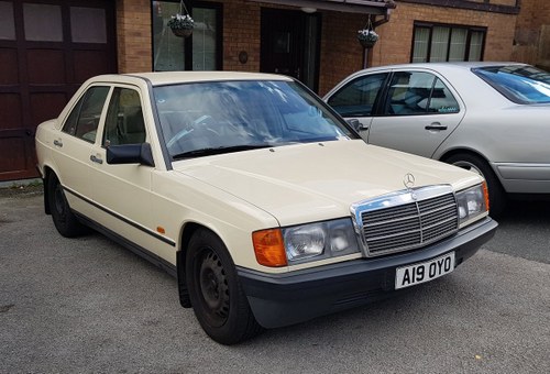 1988 Mercedes 190 solid shell lowered For Sale