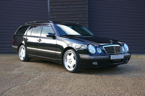 2002 Mercedes-Benz W210 E240 Avantgarde Estate Auto (23584 miles) VENDIDO